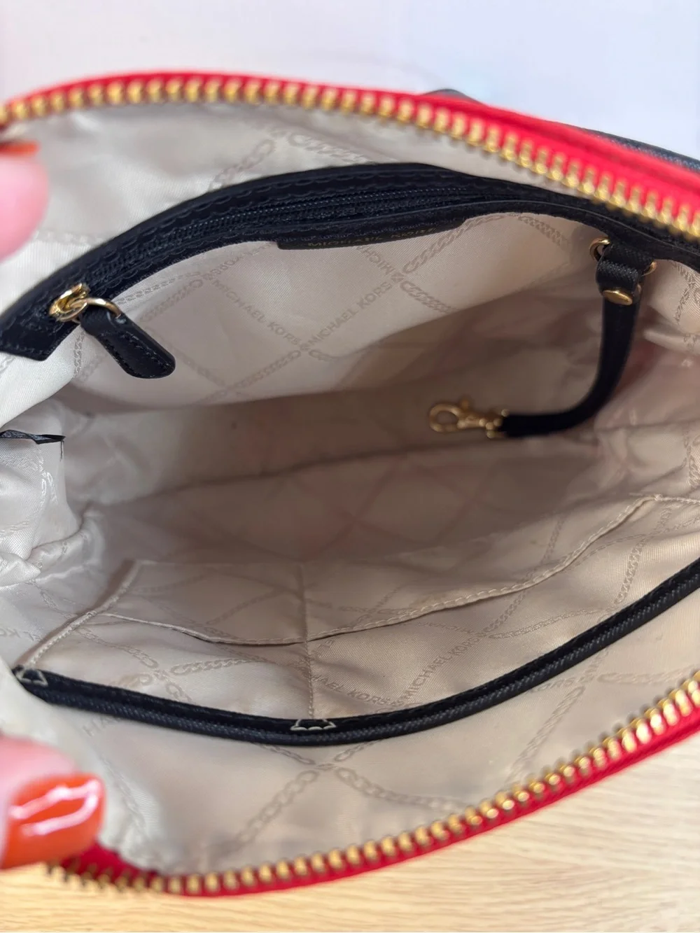 Michael Kors Jet Set Red Nylon Gabardine Messenger Crossbody Bag